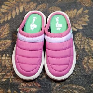 Sanuk Lil Puffer Low Mule- Pink and Purple- Size 4